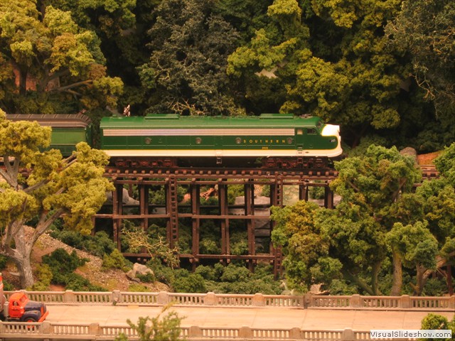 Southern Railway EMD8 Mountain Queen