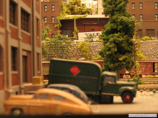 Appraoch to Altamont Yard - Railway Express Truck 